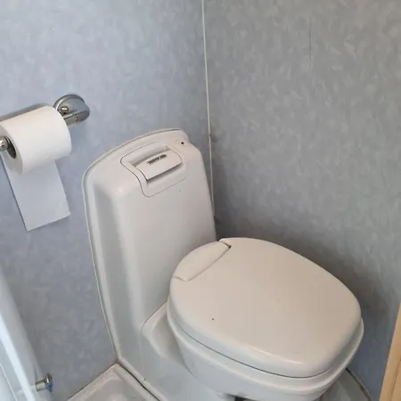 ゲストハウス Falsterly Glamping